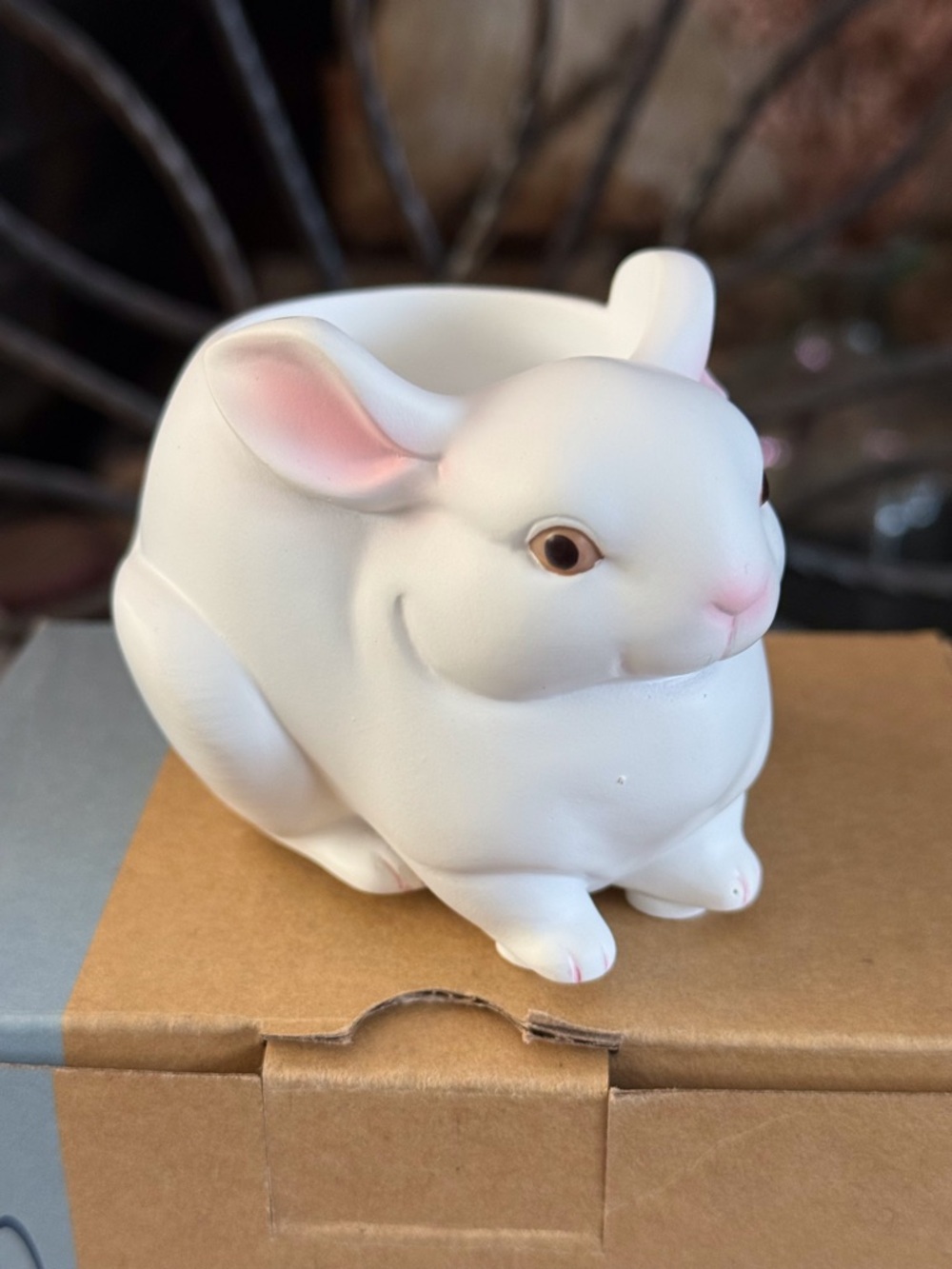 Partylite Vintage Bunny tealight holder